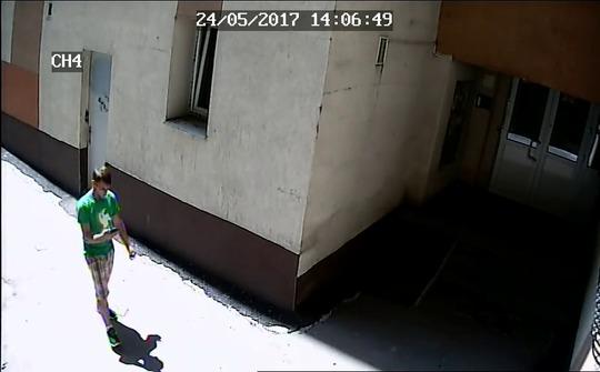 L-ai văzut pe acest tânăr? Sună de urgență la 112. Este căutat de polițiști pentru o faptă îngrozitoare 470422