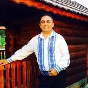 Fratele unui cunoscut interpret de muzică populară a murit într-un accident provocat de un poliţist 471307