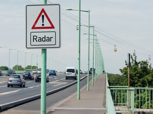 Atenție, șoferi! Cel puțin 340 de radare au fost amplasate pe șosele