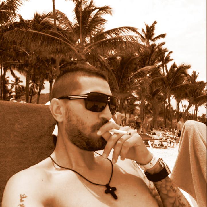 Adelina Pestrițu nu mai este singură! Cine este noul iubit al brunetei (FOTO) 471965