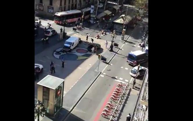 Atac terorist în Barcelona. Mărturia unei românce: „Este un haos. S-au auzit împușcături!”