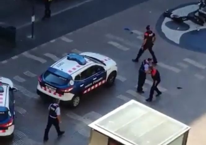 Consulul României la Barcelona: E un posibil atac terorist. Cel puțin un mort și 20 de răniți - VIDEO