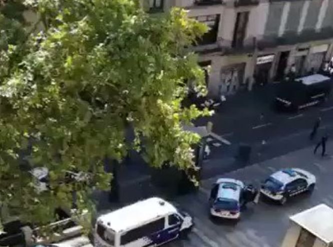 Prima reacție a unui oficial spaniol, după atentatul de la Barcelona