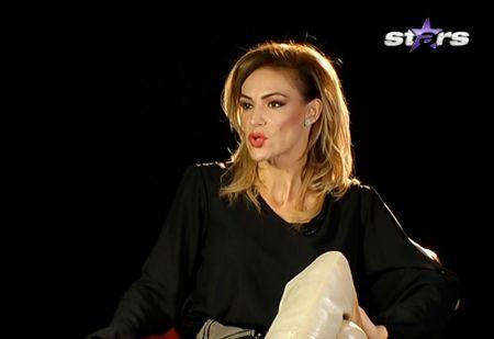 Roxana Ciuhulescu, în compania unui bărbat misterios, la două luni de la divorț - FOTO 472168