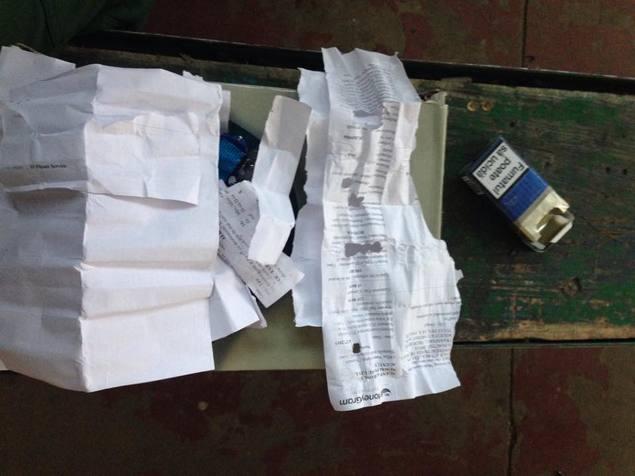 Și-a cumpărat un pachet de țigări de la un chioșc din Regie, însă când l-a desfăcut a avut parte de o surpriză neplăcută (FOTO) 472241
