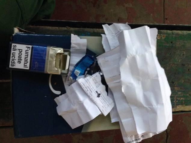 Și-a cumpărat un pachet de țigări de la un chioșc din Regie, însă când l-a desfăcut a avut parte de o surpriză neplăcută (FOTO) 472242