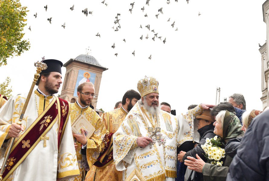  Biserica Ortodoxă Română, în război cu presa. Ce i-a înfuriat pe preoți