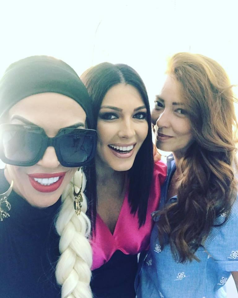 Ilinca Vandici nu mai arată așa cum o știai de la televizor. Schimbare de look la o lună de când a devenit mamă 472786