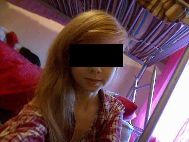 Avea doar 14 ani când a decis să se sinucidă. Părinții nu știau adevăratul motiv, până într-o zi când i-au găsit jurnalul intim. Au avut un adevărat șoc când au citit ce scrisese adolescenta 473408