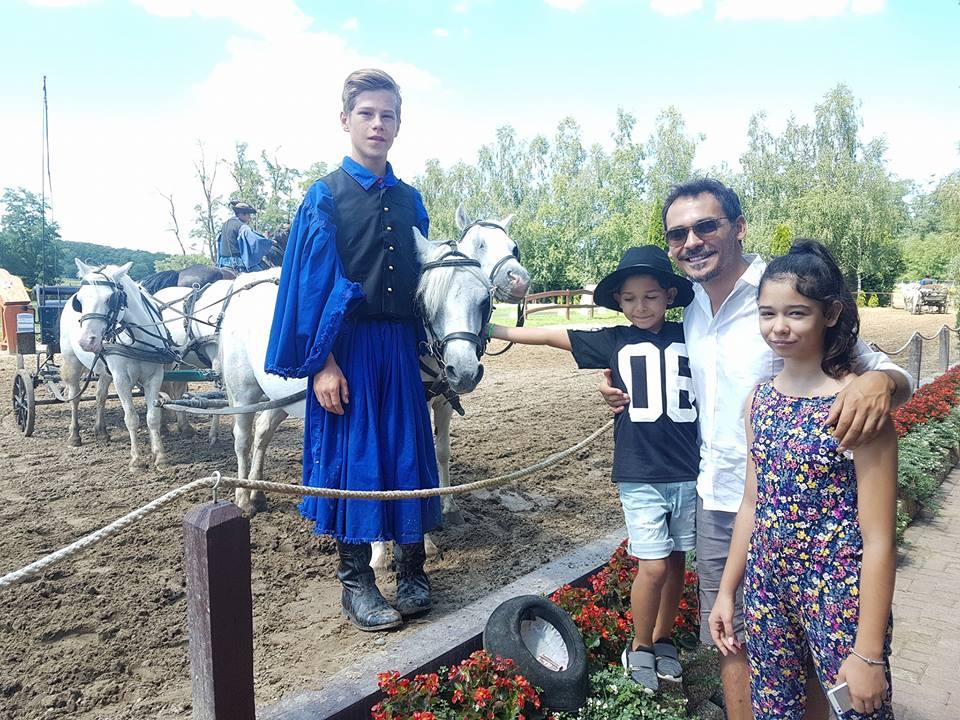 Din 28 august, la Antena 1, “Neatza cu Răzvan şi Dani” şi “Prietenii de la 11” revin din vacanţă… în vacanţă 474186