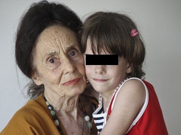 Vecinii Adrianei Iliescu, îngrijorați! Unde a dispărut cea mai bătrână mamă din România