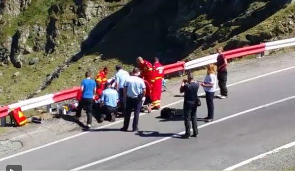 Accident pe Transfăgărășan. Un motociclist străin a fost luat cu elicopterul SMURD 476107