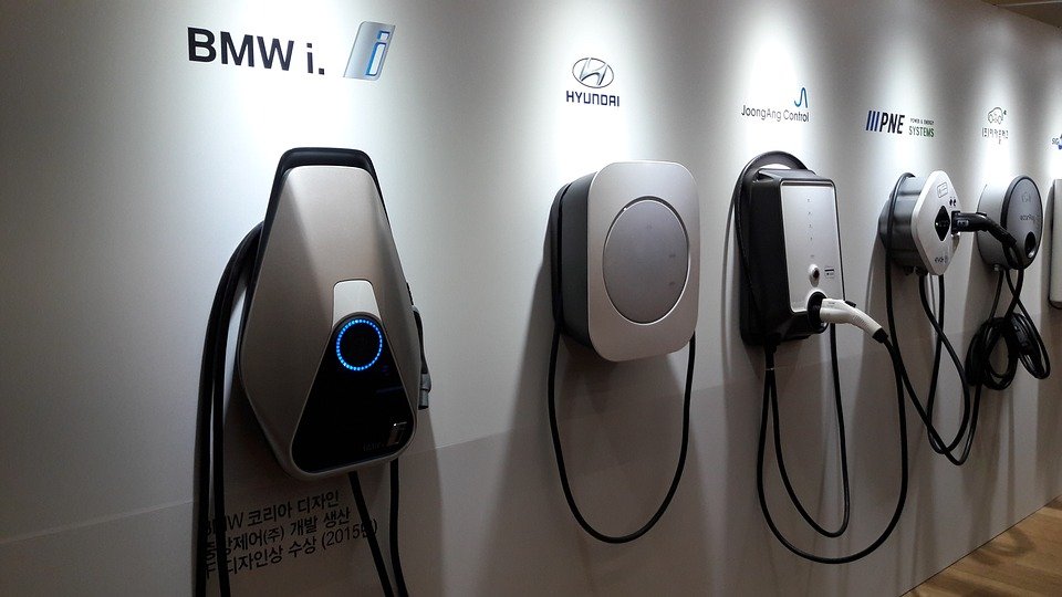 România va avea 40 de stații noi pentru reîncarcarea mașinilor electrice