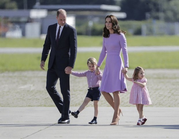 Kate şi Prinţul William aşteaptă cel de-al treilea copil