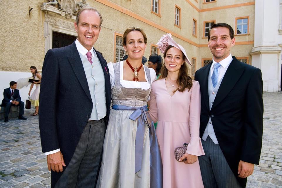 Principele Nicolae şi Alina Binder au apărut pentru prima dată în public în calitate de logodnici - Galerie FOTO 477042