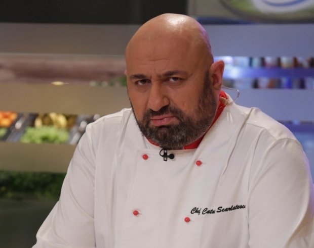 Chef Cătălin Scărlătescu, apariție surprinzătoare în Grecia! Cum arată acum celebrul bucătar