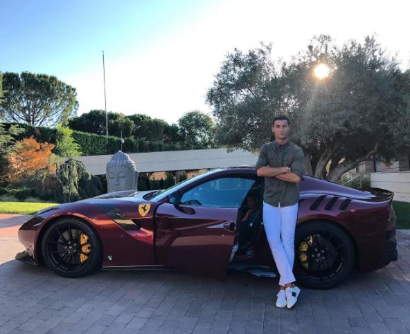 Cristiano Ronaldo, o nouă achiziție de lux. Iată cât l-a costat - FOTO 478013