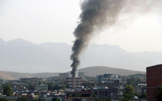 Atentat sinucigaș lângă un stadion din Kabul. Trei oameni au murit