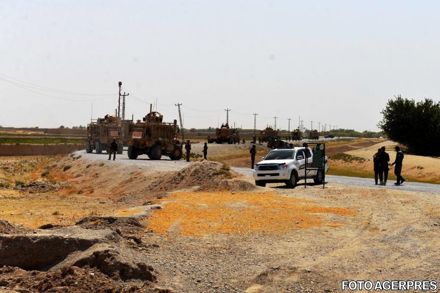 Militar român, mort în Afganistan. Imagini surprinse la scurt timp după atentatul sinucigaș asupra convoiului NATO 479580