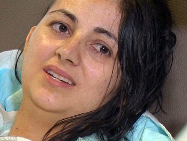 După mai multe luni în care s-a plâns de  dureri de cap cumplite, o femeie s-a dus în cele din urmă la doctor. Când s-au uitat pe radiografie, medicii au dus-o imediat în sala de operație. Este groaznic ce au văzut pe film 479795