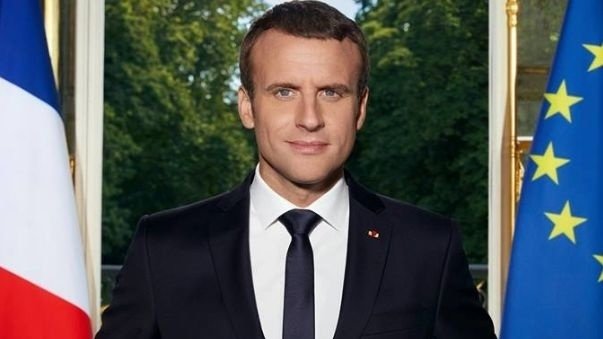 Numărul de telefon al preşedintelui Franţei a ajuns pe internet. Ce mesaje a primit Emmanuel Macron