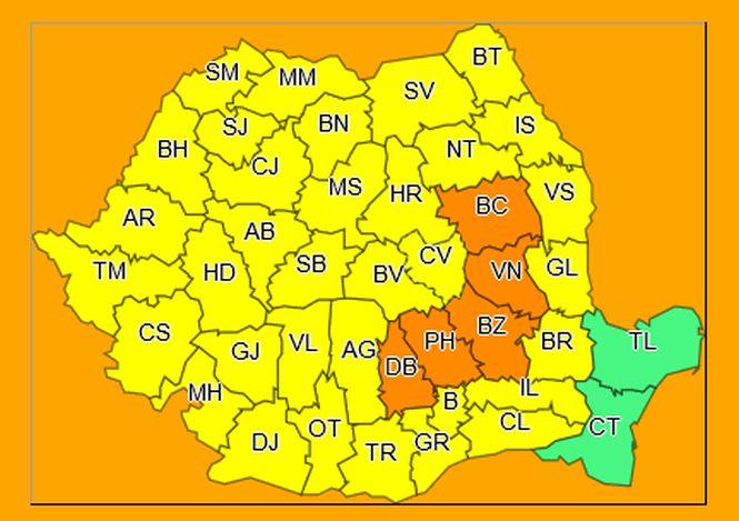 Furtuni în România. Aici poți vedea în timp real fiecare fulger  480443