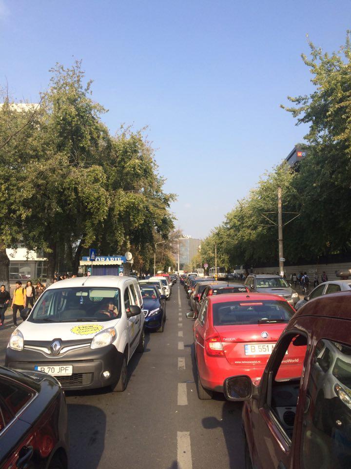 Furtuni în România. Aici poți vedea în timp real fiecare fulger  480449