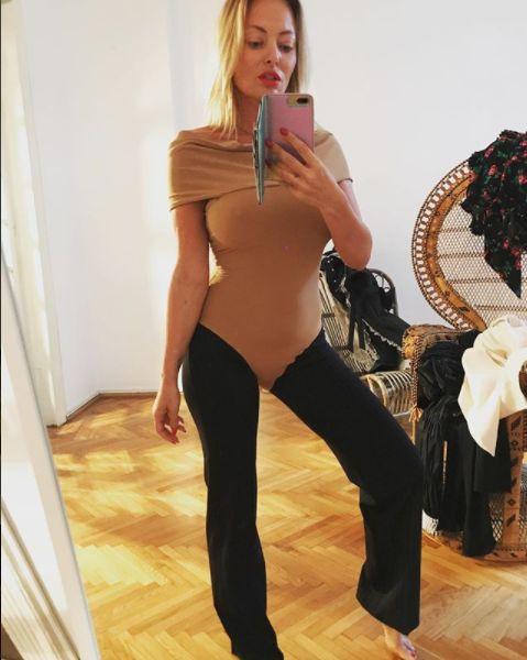 Poza cu care Delia a făcut valuri pe internet. Fanii nu s-au putut abține și i-au spus - FOTO 480585