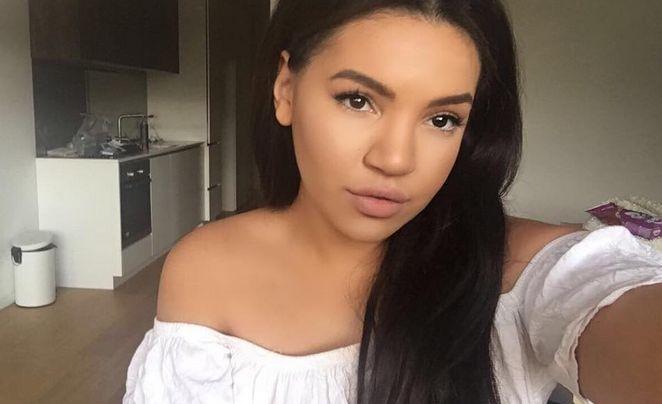 A cunoscut un bărbat pe internet și și-au dat întâlnire. După ce s-au văzut, tânăra a primit din partea bărbatului un mesajul șocant: „Am început să plâng de frustrare” 481107