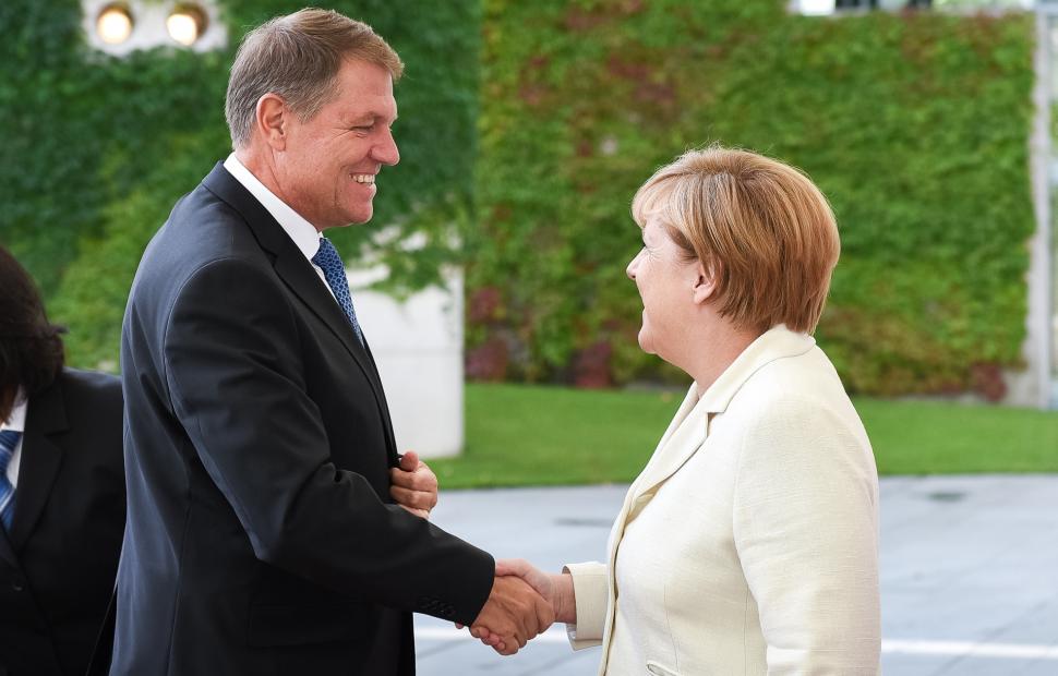 Mesajul transmis de Iohannis lui Merkel, după alegerile din Germania