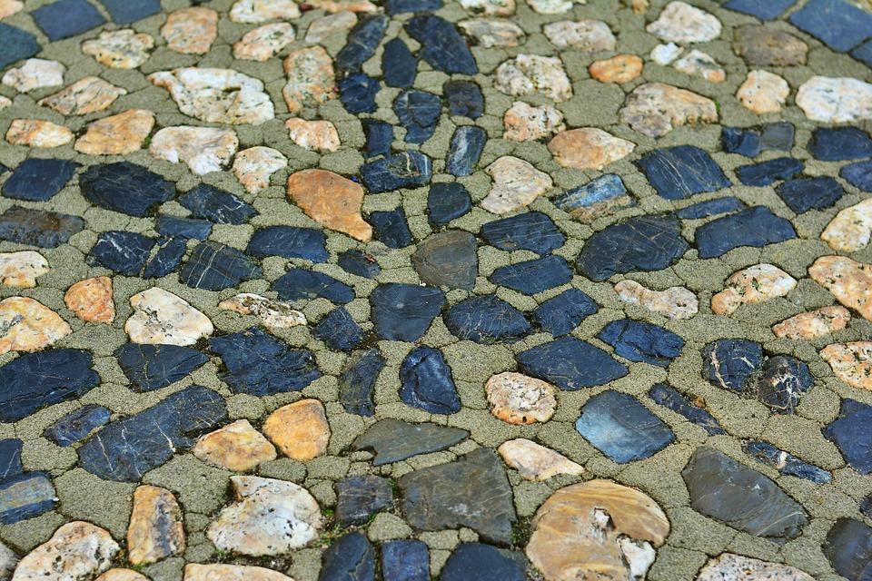 De fiecare dată când se ridica din pat, o apucau dureri cumplite și un zgomot ciudat se auzea din stomacul său. S-a dus de urgență la spital și le-a mărturisit doctorilor ce a făcut 482157