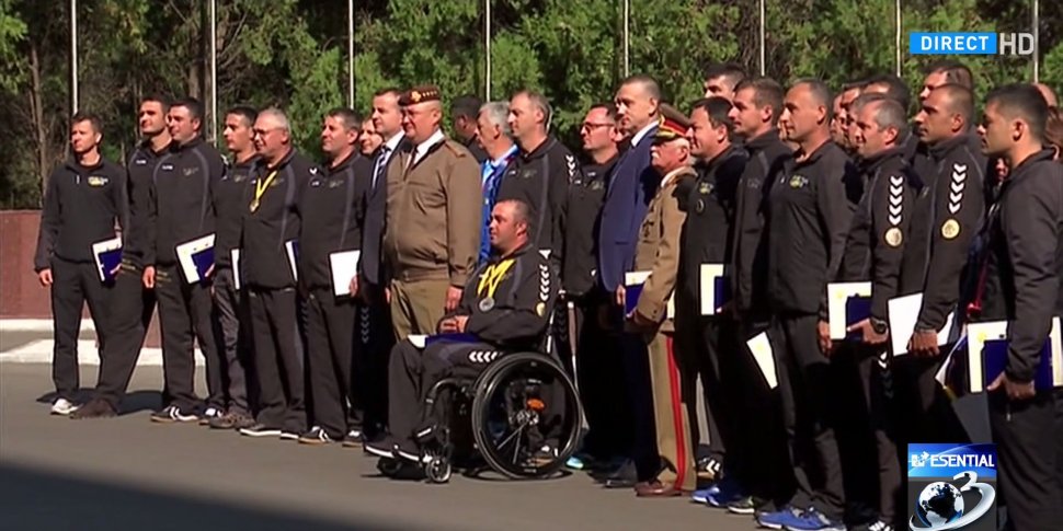 Patru medalii aduse de militarii români de la Jocurile Invictus. Eroii, primiți de ministrul Apărării la revenirea în țară