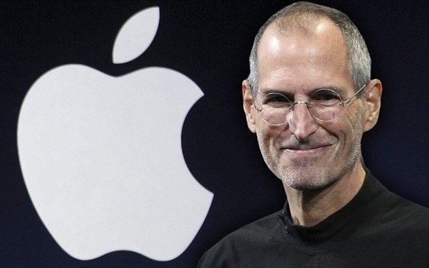 Întrebarea care i-a schimbat viaţa lui Steve Jobs