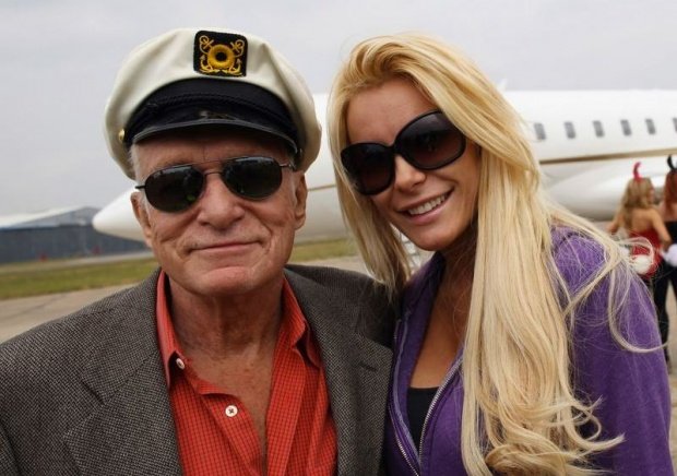 S-a aflat cauza morții lui Hugh Hefner, fondatorul Playboy