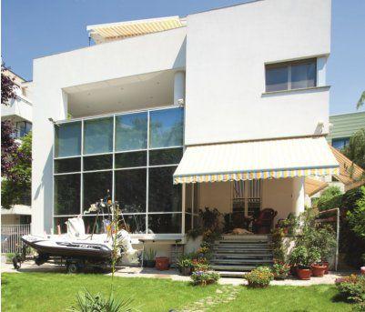 Cum arată vila de lux a Monicăi Tatoiu (FOTO) 483246