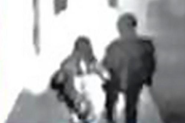 S-au casatorit si au decis sa faca super petrecere! Mirele a vrut sa ii faca o surpriza miresei - A pus un video de fata cu toata lumea si apoi ea s-a ridcat si s-a inrosit instant 483827