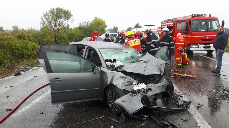 Imagini de la tragedia de lângă Urziceni. Sunt cel puțin 15 victime 483998