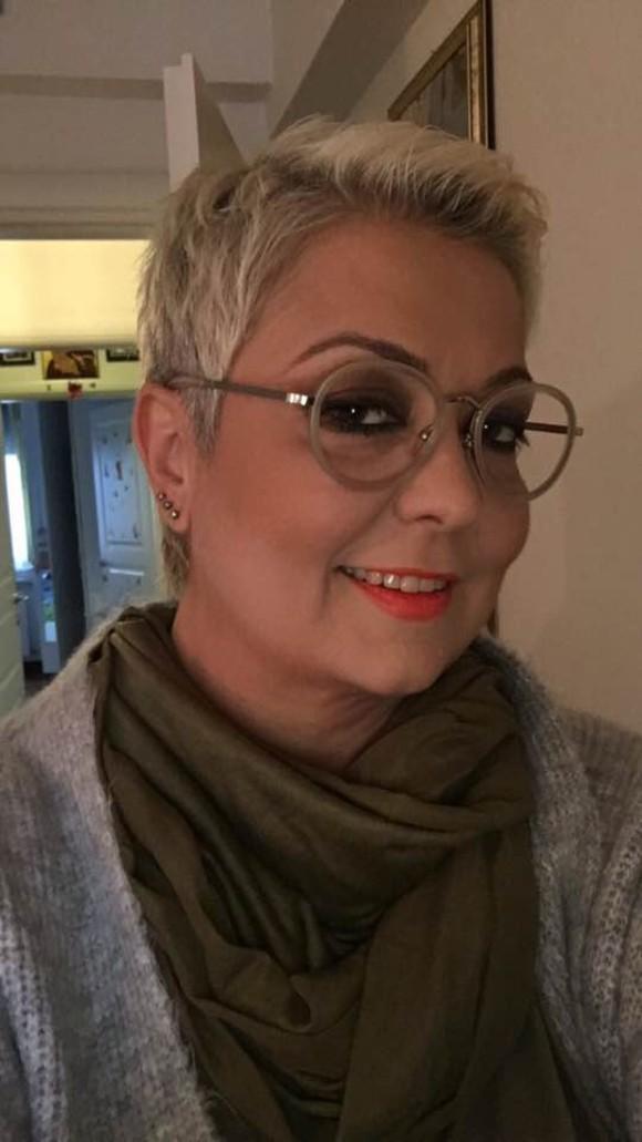 Monica Anghel e de nerecunoscut 484257