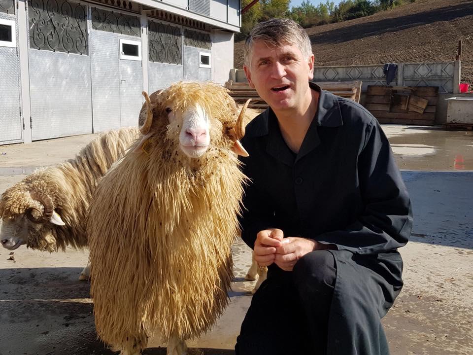 Ocupația lui Cristian Pomohaci, după ce a fost exclus din Biserică. Ce face acum fostul preot - FOTO 484239