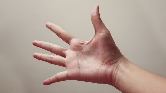Uimitor! Care este semnificația liniilor de la încheietura mâinii