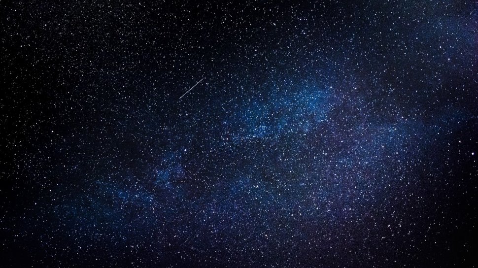 Fenomen spectaculos pe cer. La ce oră poate fi văzută cel mai bine ploaia de meteori Orionide