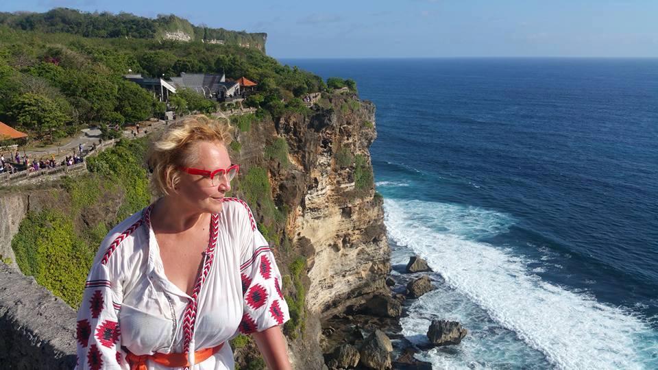 La 54 de ani, Mihaela Tatu este de nerecunoscut. Transformarea uluitoare a fostei prezentatoare TV, după ce a slăbit 20 de kilograme (GALERIE FOTO) 487034