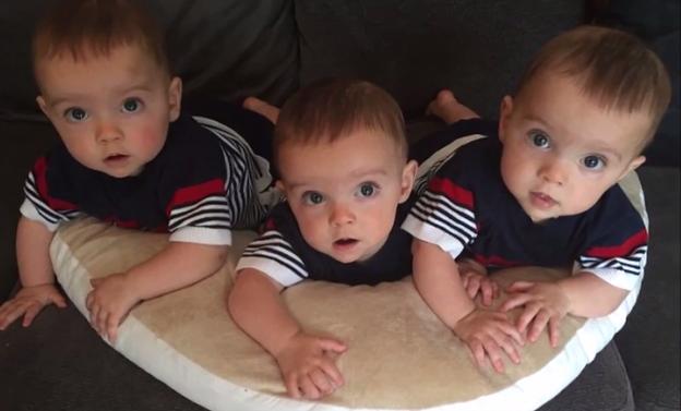 Credeau că vor avea un copil, dar a născut tripleți. După ce i-au luat acasă, părinții au observat un detaliu la cei mici care i-a uimit până și pe medici 487202