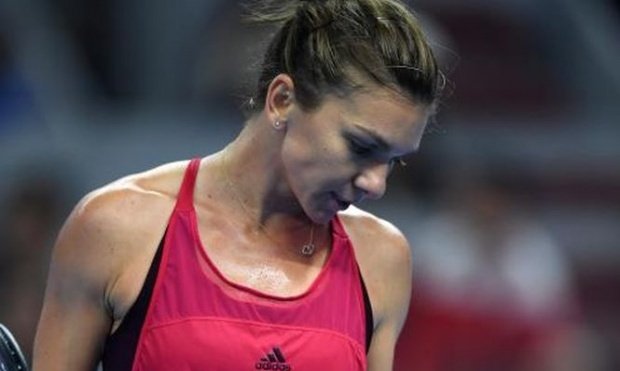 Simona Halep, dezastru la Turneul Campioanelor. Umilită de Wozniacki