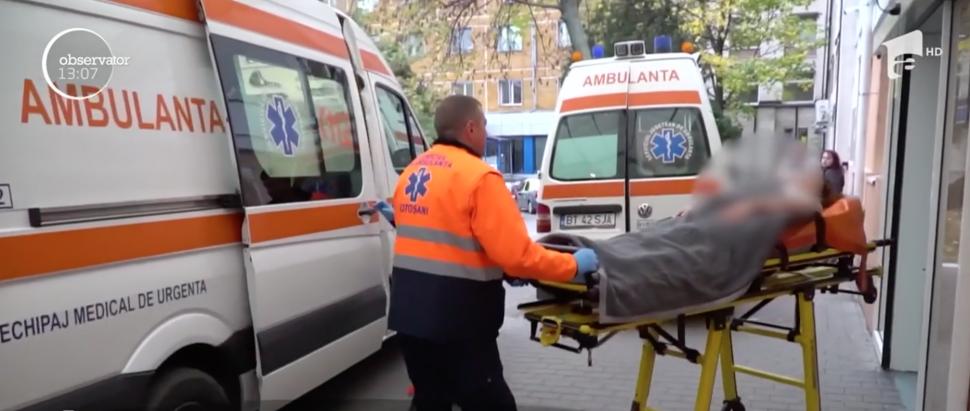 O femeie din judeţul Botoşani a ajuns la urgenţă după ce a fost înjunghiată în gât