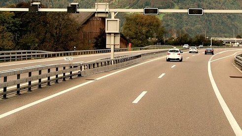 Cât costă infrastructura României. Preţuri pe kilometru şi viteza de execuţie la tronsoanele licitate