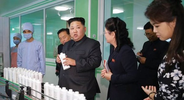 Kim Jong-un, într-o ipostază inedită. Ce le-a cerut femeilor din Coreea de Nord - VIDEO