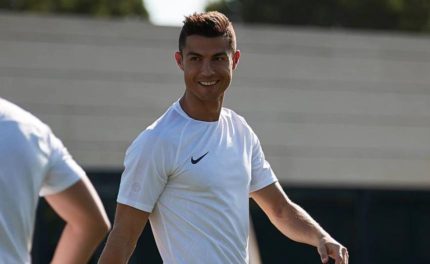 Cine este cea mai urmărită persoană pe reţelele de socializare  488531