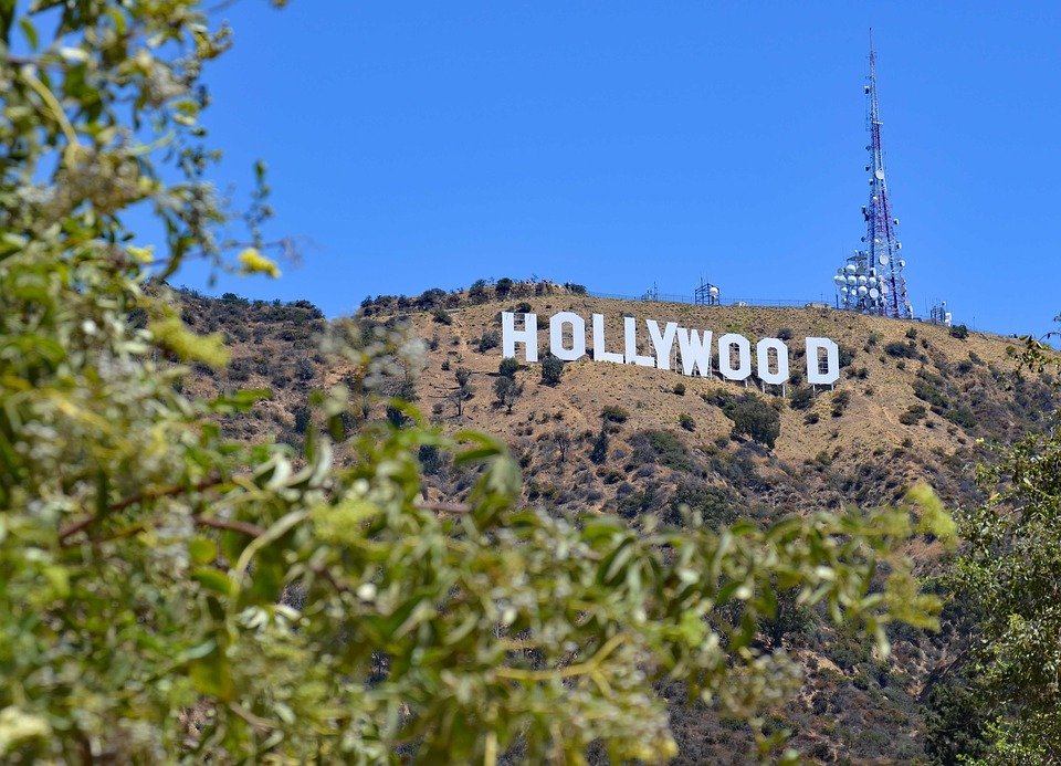 Un nou scandal la Hollywood. Mai multe actriţe au acuzat un regizor celebru de hărţuire sexuală