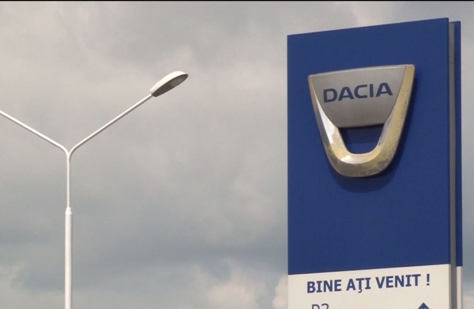 Scandal la uzina Dacia din Mioveni, după ce primarul a transmis angajaților să nu mai protesteze